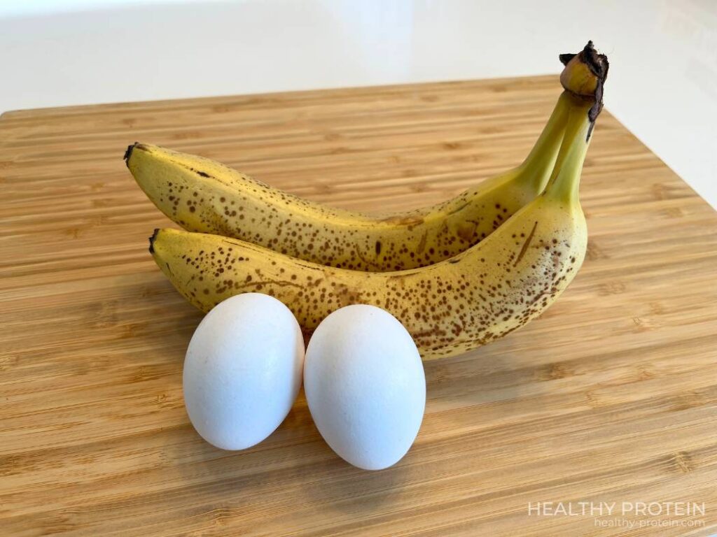 How to make banana pancakes - what ingredients.jpg